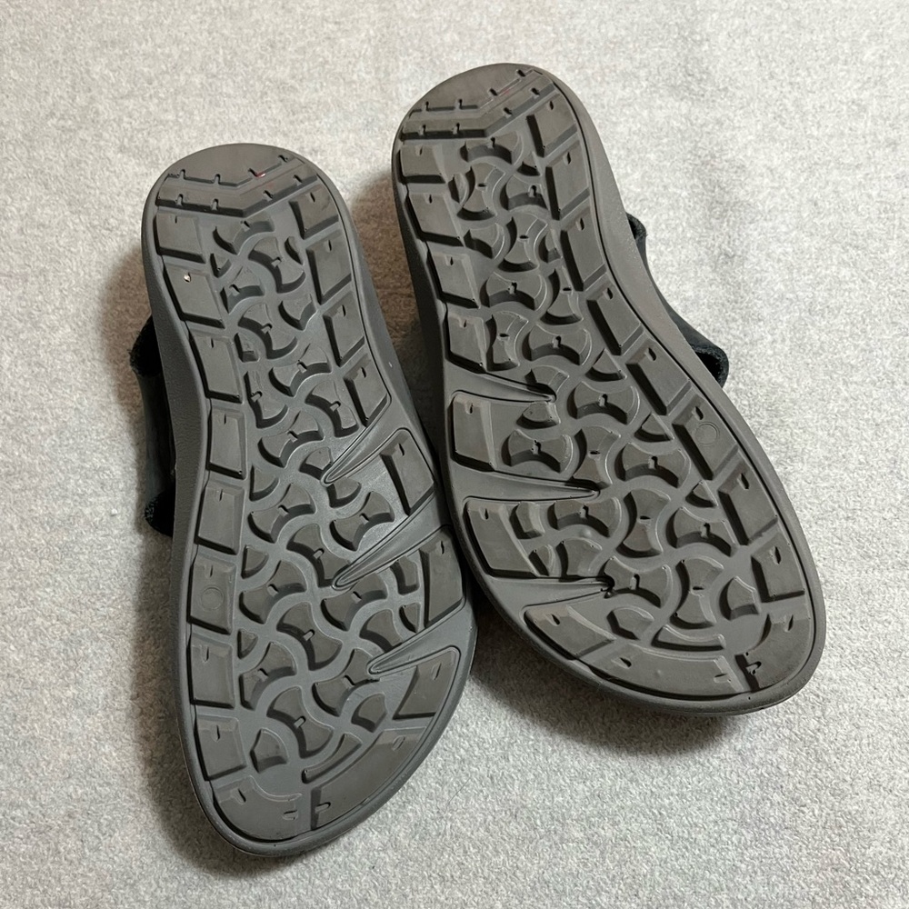 Birkenstock Sonora Sandal. Black Oiled leather Three-Strap Buckle Sandals - Picture 2 of 8